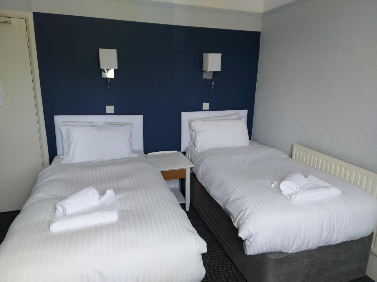 The Washford Inn Ngoại thất bức ảnh